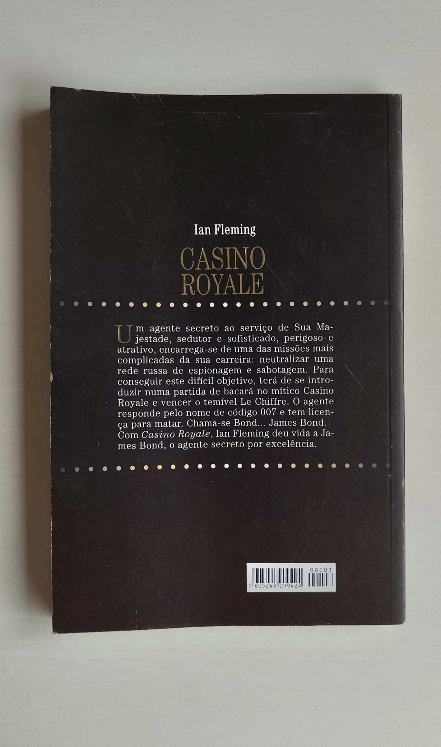 Book 007 Casino Royale – photo 2